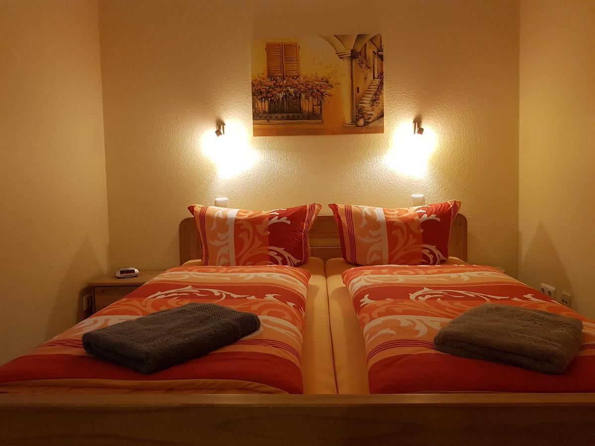Flensburg Ferienwohnungen Apartment 1 Екстериор снимка